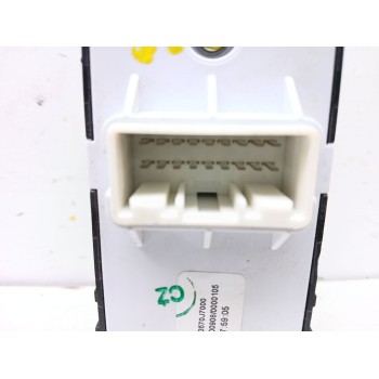 Recambio de mando elevalunas delantero izquierdo para kia ceed gt line referencia OEM IAM 93570J7000  