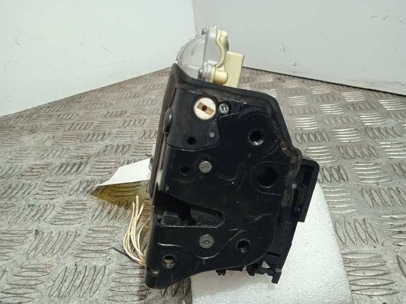 Recambio de cerradura puerta trasera derecha para volkswagen passat variant (3c5) highline referencia OEM IAM 3C4839016A  6 CABL