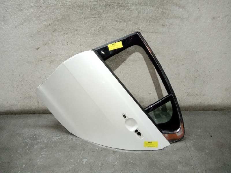 Recambio de puerta trasera izquierda para jaguar xe portfolio awd referencia OEM IAM T4N2635  