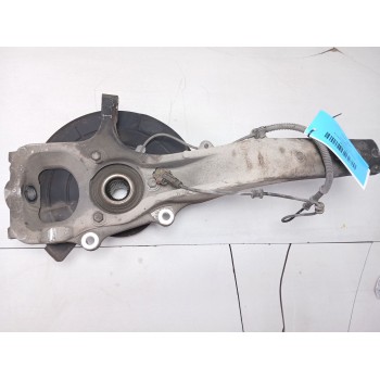 Recambio de mangueta delantera derecha para jeep commander 3.0 crd cat referencia OEM IAM 52090178AC  