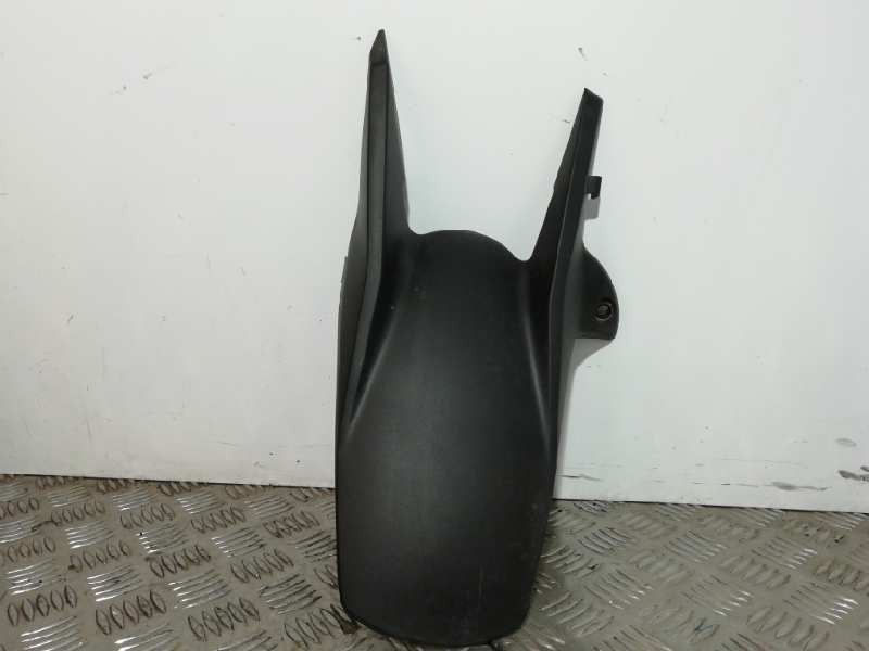 Recambio de plasticos para honda cbr 650r cbr 650r referencia OEM IAM 80103MKND500 GUARDABARROS TRASERO 