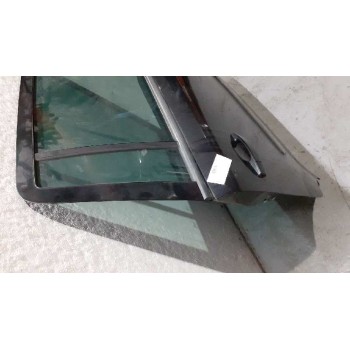 Recambio de puerta trasera derecha para opel zafira b 1.7 16v cdti referencia OEM IAM 13203016 NEGRA ROZADA