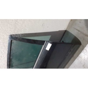 Recambio de puerta trasera derecha para opel zafira b 1.7 16v cdti referencia OEM IAM 13203016 NEGRA ROZADA