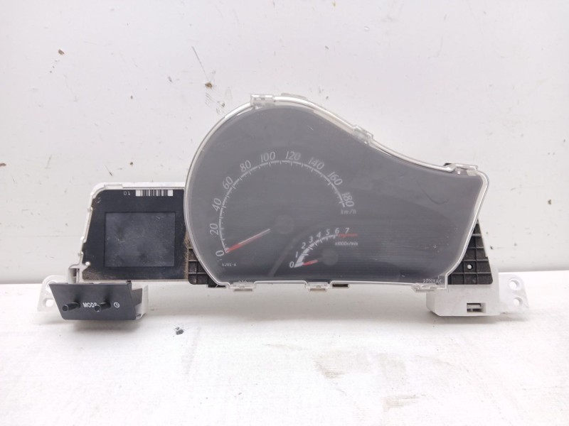 Recambio de cuadro instrumentos para toyota iq básico referencia OEM IAM 769317380 769317380 