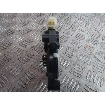 Recambio de motor elevalunas delantero derecho para kia soul 1.6 crdi cat referencia OEM IAM 824601M000  