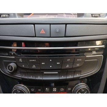 SISTEMA AUDIO / RADIO CD 