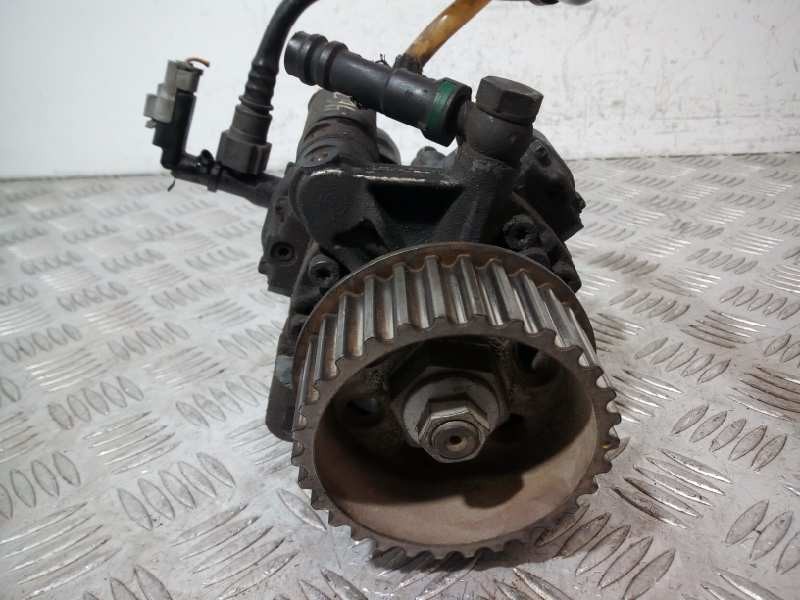 Recambio de bomba inyeccion para renault scenic ii 1.5 dci diesel referencia OEM IAM 8200663258 SIEMENS 