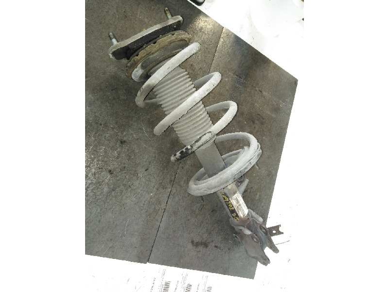 Recambio de amortiguador delantero izquierdo para kia rio 1.4 active referencia OEM IAM   