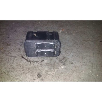 MANDO ELEVALUNAS DELANTERO IZQUIERDO 