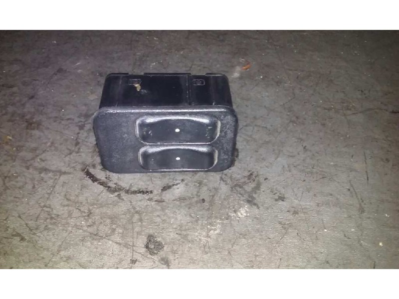 Recambio de mando elevalunas delantero izquierdo para opel astra g caravan comfort referencia OEM IAM   
