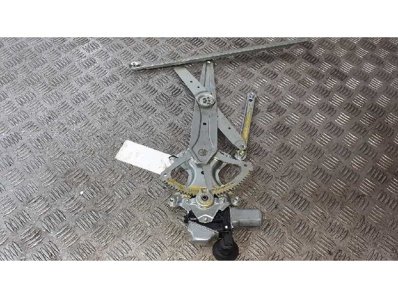 Recambio de elevalunas delantero derecho para lexus ct 200h referencia OEM IAM 8571075060  