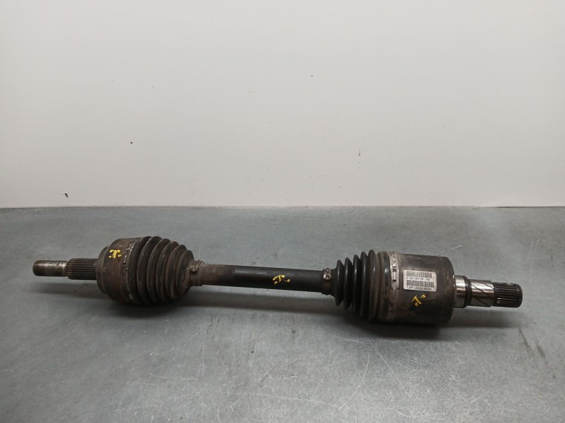 Recambio de transmision delantera izquierda para jeep commander 3.0 crd cat referencia OEM IAM p52104701ab  