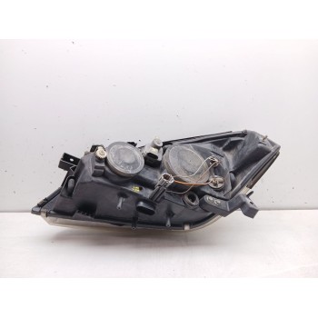 Recambio de faro derecho para nissan primera hatchback (p12) 1.6 referencia OEM IAM 26060AU800  