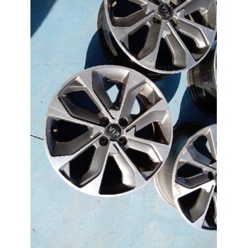 Recambio de juego llantas para kia stonic (ybcuv) drive referencia OEM IAM 6.5JX17 ET 49 X4 17