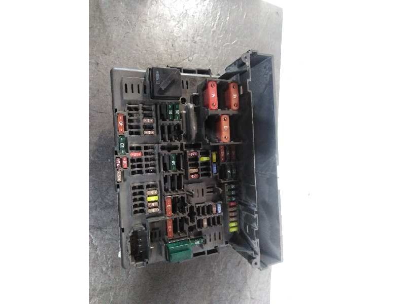 Recambio de caja reles / fusibles para bmw serie 3 berlina (e90) 320d referencia OEM IAM 911944603  