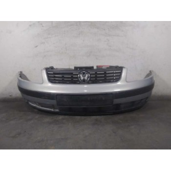 PARAGOLPES DELANTERO FALDON ROTO 