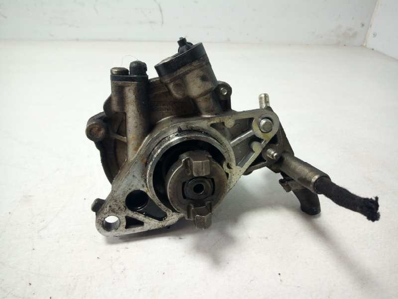 Recambio de depresor freno / bomba vacio para fiat fiorino adventure combi referencia OEM IAM 55268636  