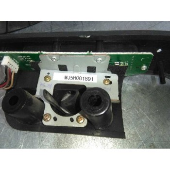 Recambio de mando volante para ssangyong rodius xdi premium referencia OEM IAM MJ5H061891  