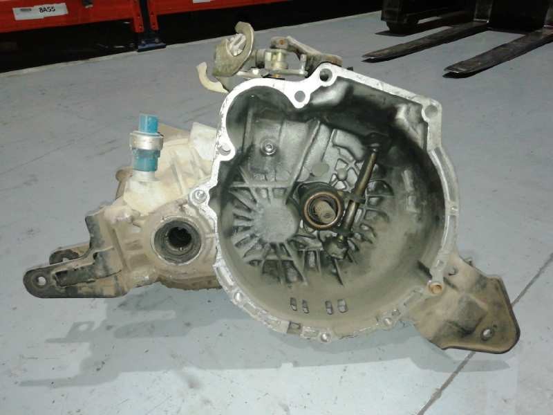 Recambio de caja cambios para hyundai coupe (j2) 1.6 16v cat referencia OEM IAM 1T  