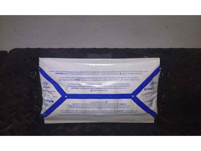 Recambio de airbag delantero derecho para renault megane ii classic berlina 1.9 dci diesel fap referencia OEM IAM 8200292043  