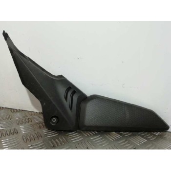 MOLDURA 83511MKYD500 LATERAL IZQUIERDO 