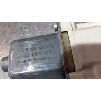 Recambio de motor elevalunas trasero derecho para peugeot 407 st sport referencia OEM IAM 0130822200  