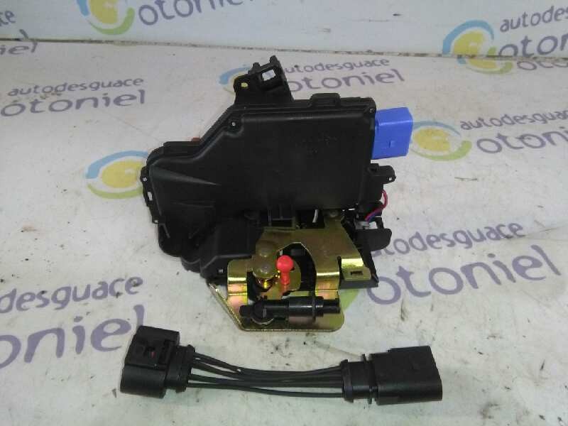 Recambio de cerradura puerta delantera derecha para audi a3 (8p) referencia OEM IAM 4E1837016 NUEVO 9 PINS FICHA AZUL