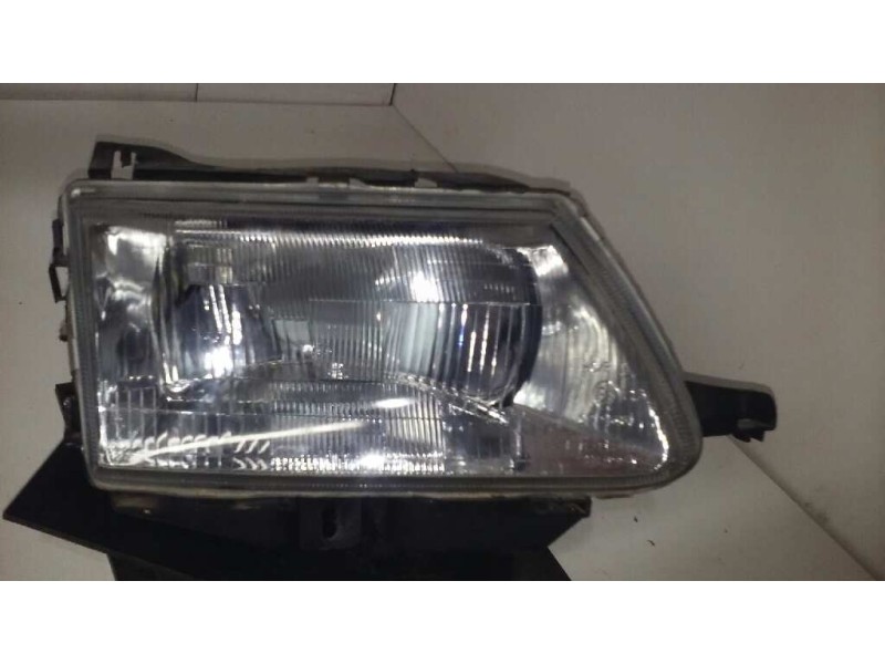 Recambio de faro derecho para citroën saxo 1.5 d image referencia OEM IAM   1ª SERIE