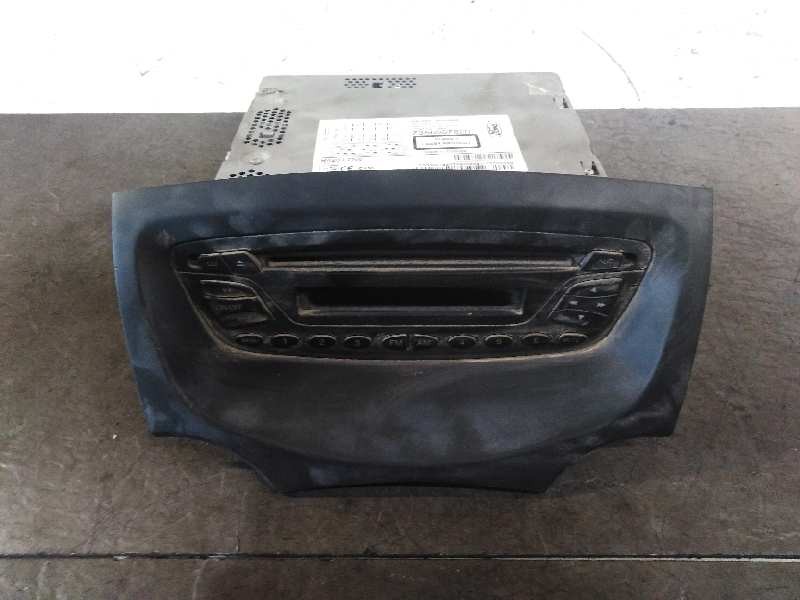 Recambio de sistema audio / radio cd para ford ka (ccu) grand prix iii referencia OEM IAM 7356007820  