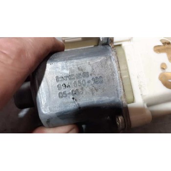 Recambio de motor elevalunas trasero derecho para peugeot 407 st sport referencia OEM IAM 0130822200  