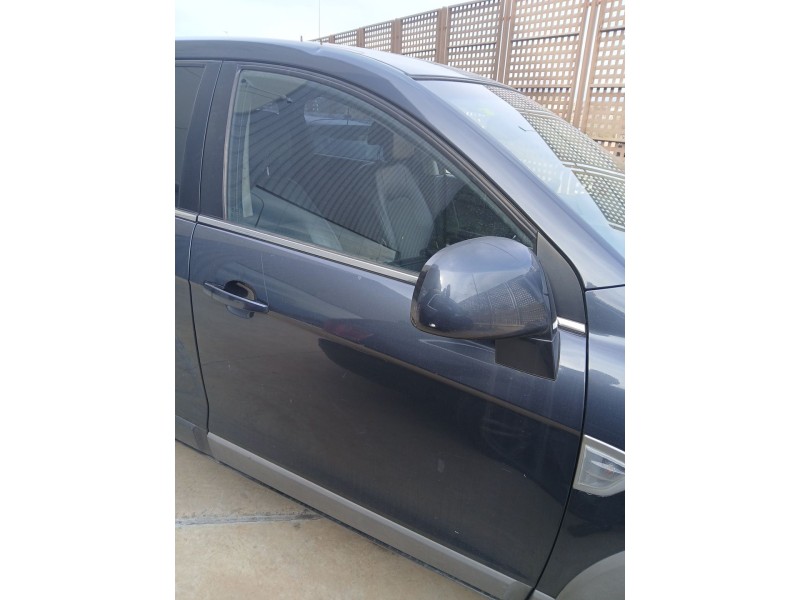 Recambio de puerta delantera derecha para chevrolet captiva (c100, c140) 2.0 d 4wd referencia OEM IAM 42352070  
