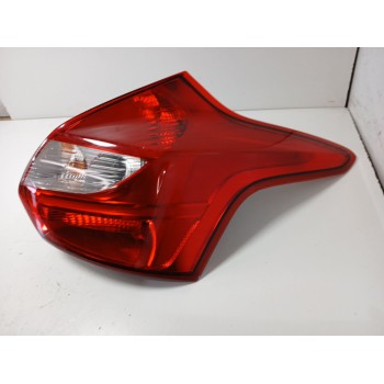 Recambio de piloto trasero derecho para ford focus iii 1.0 ecoboost referencia OEM IAM 0374D  