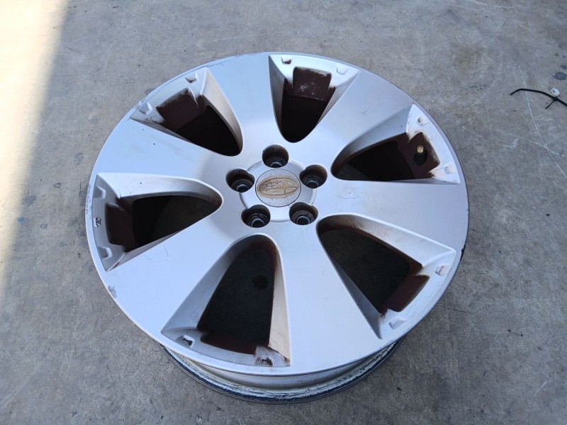 Recambio de llanta para subaru legacy v (bm) 2.0 d awd (bmd) referencia OEM IAM BP32388800C45 X1 17 pulgadas