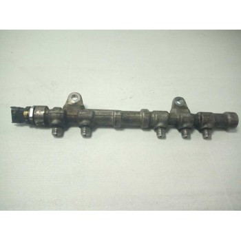 Recambio de rampa inyectora para fiat fiorino adventure combi referencia OEM IAM 55272136 0445214364 