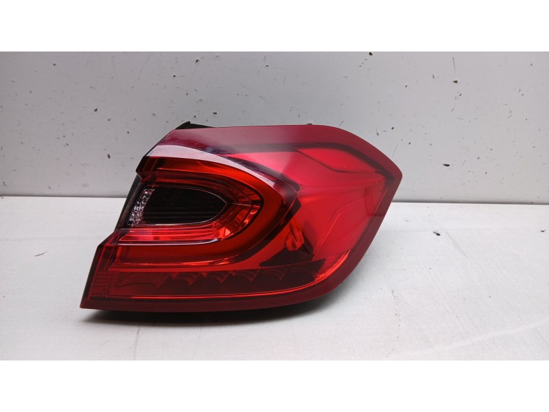 Recambio de piloto trasero derecho para ford fiesta vii (hj, hf) 1.0 ecoboost referencia OEM IAM h1bb13404  h1bb13404be