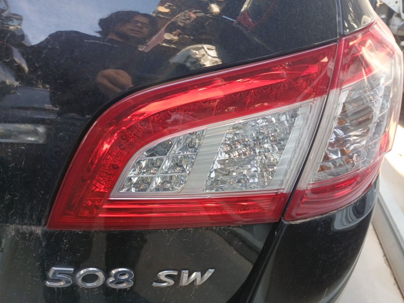 Recambio de piloto trasero derecho interior para peugeot 508 sw i (8e_) 2.2 hdi referencia OEM IAM   