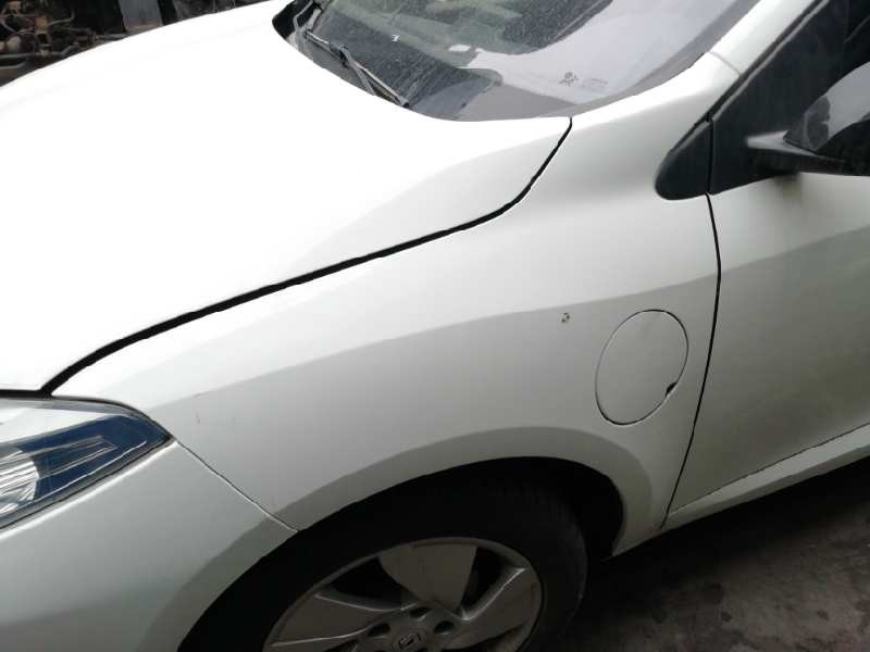 Recambio de aleta delantera izquierda para renault fluence z.e. dynamique referencia OEM IAM   