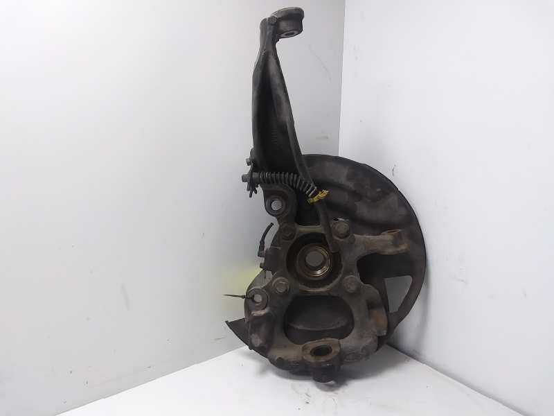 Recambio de mangueta delantera izquierda para land rover discovery v6 td s referencia OEM IAM RUB000234  