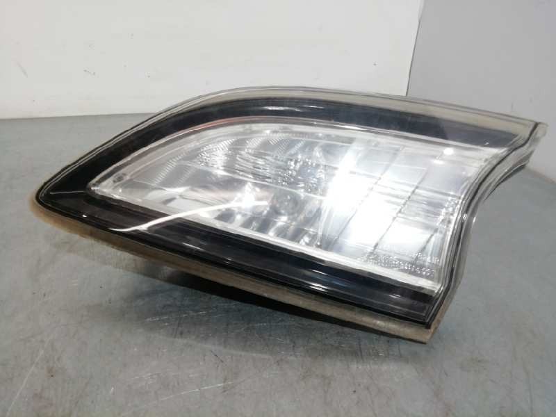 Recambio de piloto trasero derecho interior para mazda 3 lim. (bl) 1.6 cd diesel cat referencia OEM IAM BBN7513F0 BBN7513F0 
