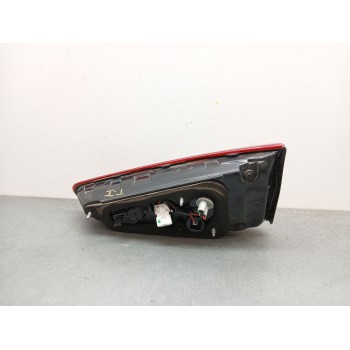 Recambio de piloto trasero izquierdo interior para kia ceed gt line referencia OEM IAM 92403j7050  