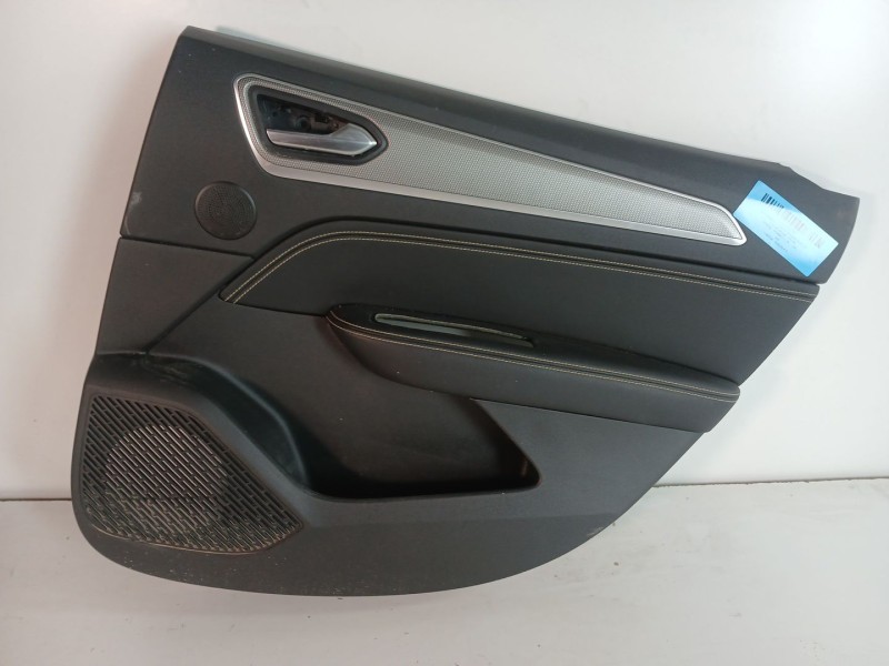 Recambio de guarnecido puerta trasera derecha para renault arkana i (lcm_, ldn_) 1.3 tce 140 (ldn0) referencia OEM IAM   