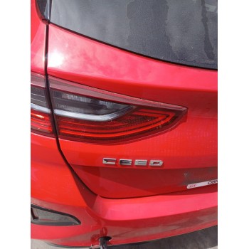 Recambio de piloto trasero izquierdo interior para kia ceed gt line referencia OEM IAM 92403j7050  