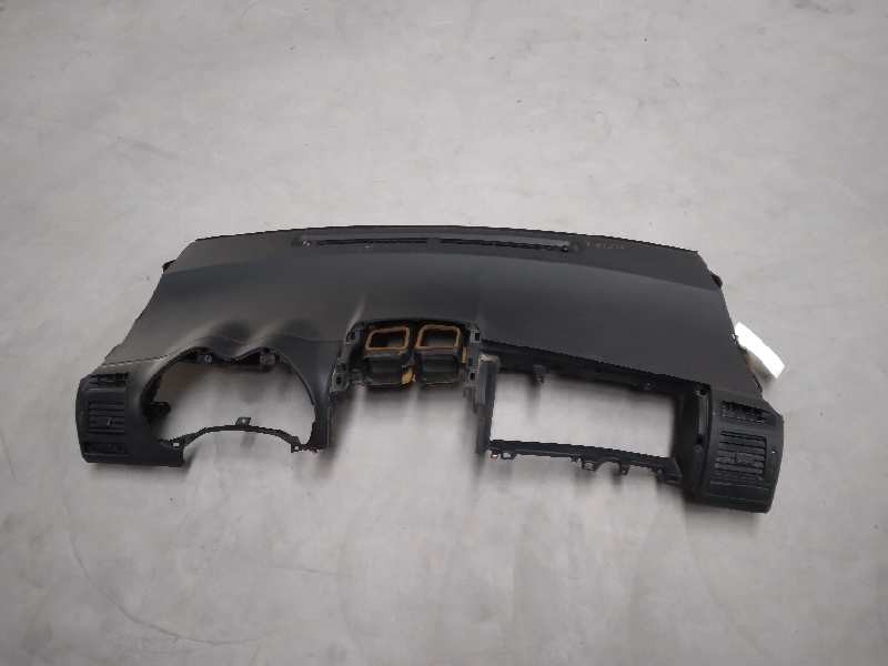 Recambio de salpicadero para toyota auris 1.6 16v cat referencia OEM IAM 5595102150  1153997