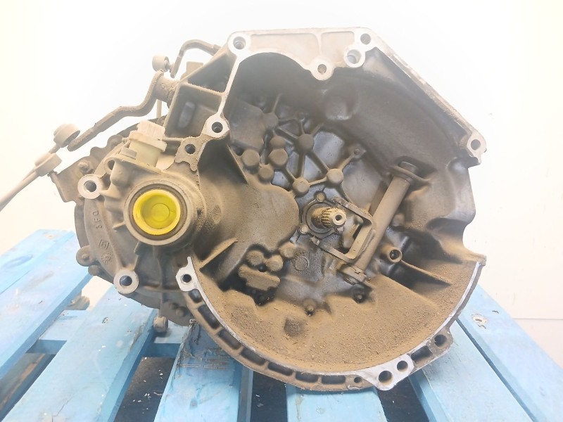 Recambio de caja cambios para peugeot 106 (s2) kid referencia OEM IAM 20CE81  