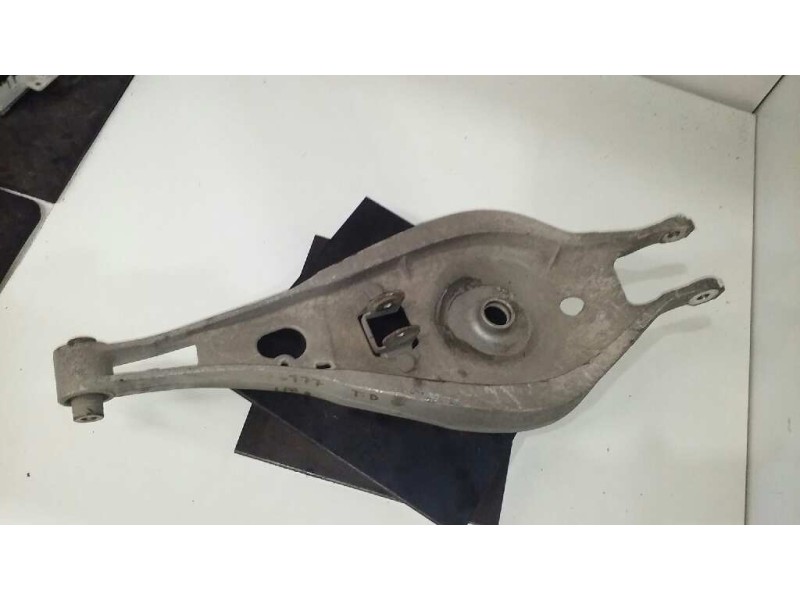 Recambio de brazo suspension inferior trasero derecho para bmw serie 3 compact (e46) 316ti referencia OEM IAM   
