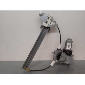 ELEVALUNAS TRASERO DERECHO 402190A 82700JD40A 2 PINS