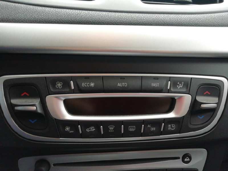 Recambio de mando climatizador para renault fluence z.e. dynamique referencia OEM IAM   