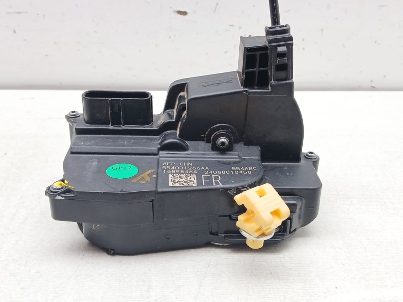 Recambio de cerradura puerta delantera derecha para omoda 5 referencia OEM IAM 554001266aa  