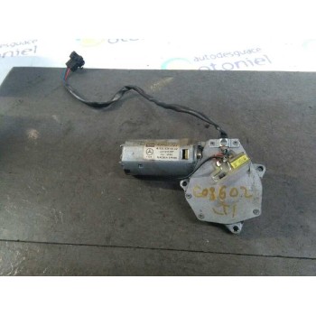 MOTOR LIMPIA TRASERO A6388200442 