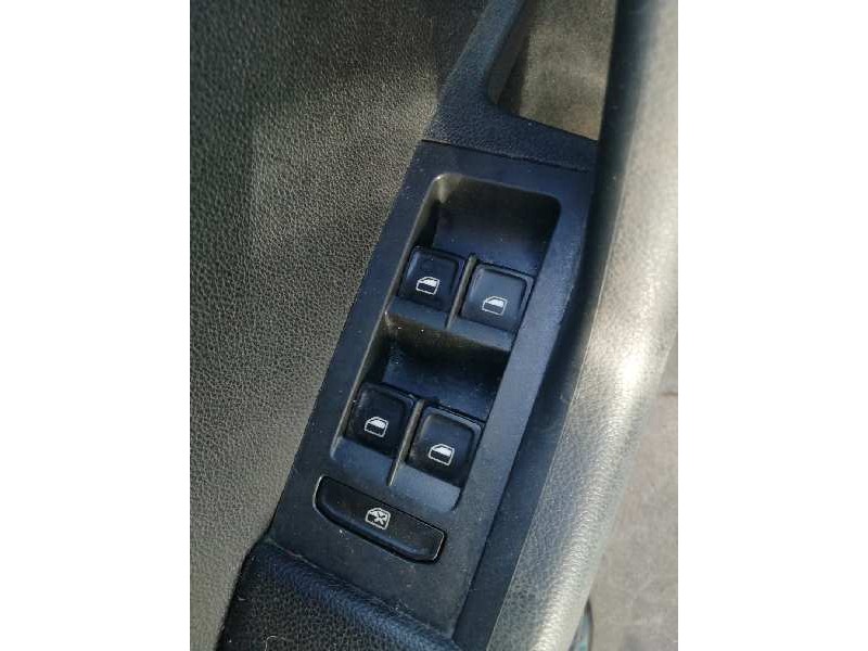 Recambio de mando elevalunas delantero izquierdo para skoda octavia combi (5e5) 1.6 tdi dpf referencia OEM IAM   